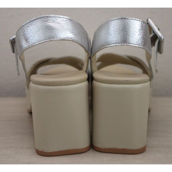 Naot 123102-BA9 Women Sz 39 US 8M Silver Soft Leather Elite Heeled Sandals - Picture 3 of 13